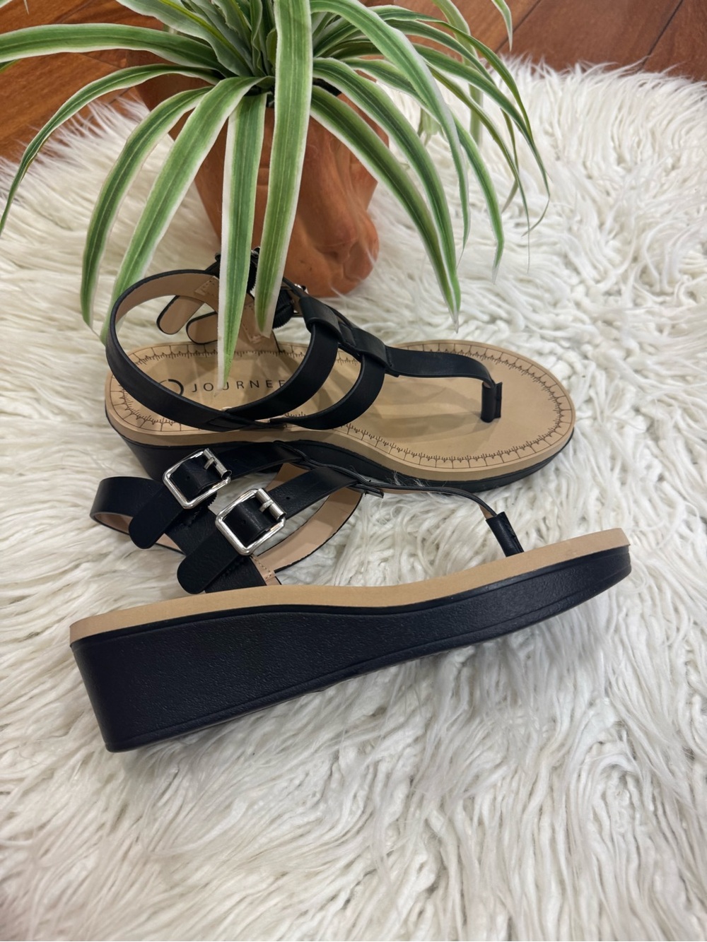New🌿Journee Collection Black Wedge Thong Sandals with Dual Buckle Straps